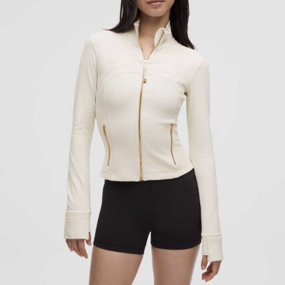 Define Cropped Jacket Nulu size 4